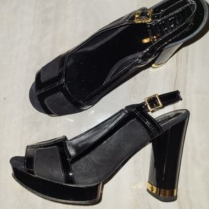 Tori Burch peep-toe heel